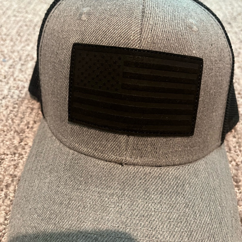 Hat - Picture 2 of 3